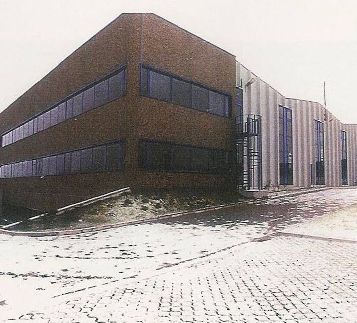 Carbone Lorraine Fabrika ve Hizmet Binası